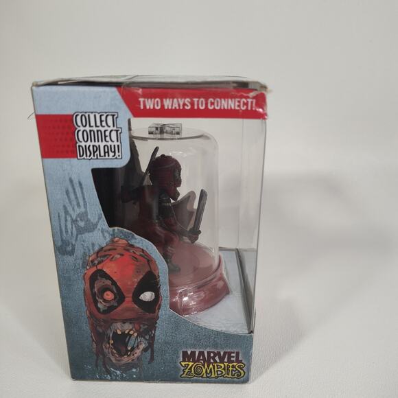 Domez Marvel Zombies ZOMBIE DEADPOOL - Picture 5 of 7